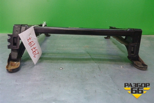 Кронштейн сиденья (переднего левого) (7L0881677B) для Volkswagen Touareg c 2002-2010г (Туарег)