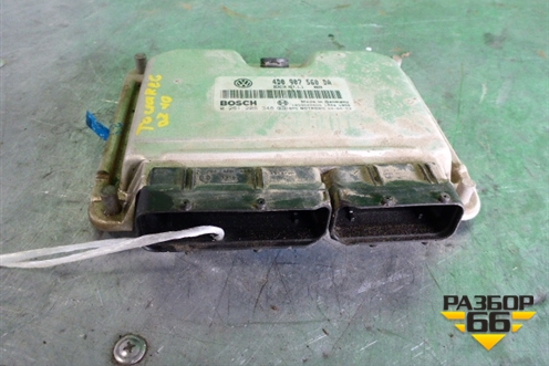 Блок управления двигателем (4.2л AXQ) (4D0907560DA) для Volkswagen Touareg c 2002-2010г (Туарег)