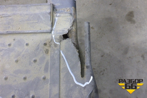 Ящик под аккумулятор для Mercedes Benz TRUCK Axor 2 с 2004г (Аксор)