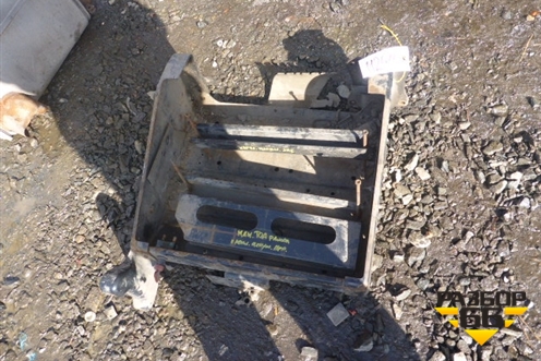 Ящик под аккумулятор для MAN TGA 4-Series  с 2000-2008г (ТГА)