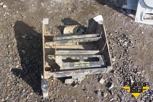 Ящик под аккумулятор для MAN TGA 4-Series  с 2000-2008г (ТГА)