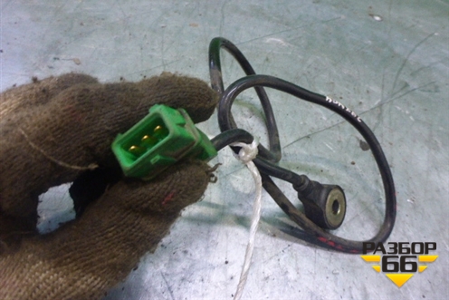 Датчик детонации для Volkswagen Touareg c 2002-2010г (Туарег)