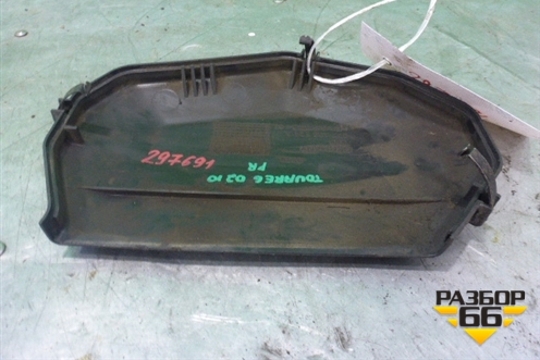 Кожух ремня ГРМ (4.2л AXQ наружний правый) (077109124A) для Volkswagen Touareg c 2002-2010г (Туарег)