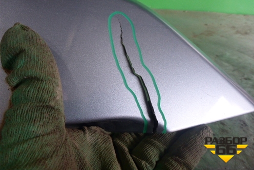 Накладка двери багажника (верхняя) (5817A022ZZ) для Mitsubishi Outlander XL с 2006-2012г (Аутлендер ХЛ)