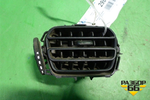 Дефлектор воздушный правый (9677287077) для Citroen C-Elysee с 2013г (С Элизе)