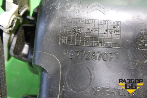 Дефлектор воздушный правый (9677287077) для Citroen C-Elysee с 2013г (С Элизе)