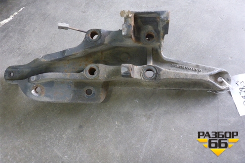 Кронштейн пневморессоры (правый) (20704076) для Volvo TRUCK FH с 2002-2008г (ФШ)