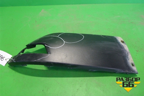 Накладка заднего бампера левая (под парктроник) (LR045187) для Land Rover Range Rover Sport с 2013-2022г (Спорт)