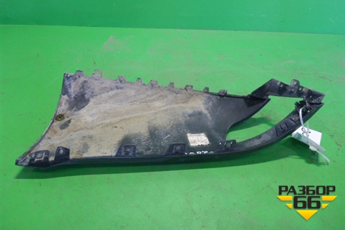 Накладка заднего бампера левая (под парктроник) (LR045187) для Land Rover Range Rover Sport с 2013-2022г (Спорт)