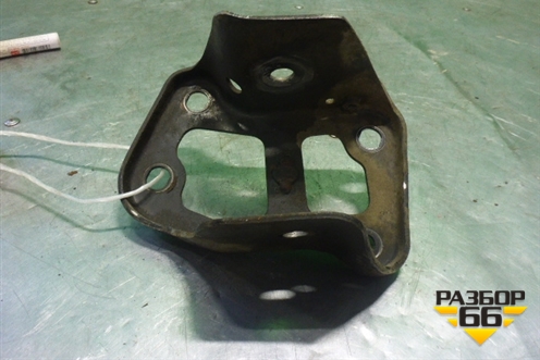 Кронштейн задней балки правый для Chevrolet Aveo (T250) с 2005-2011 (Авео Т250)