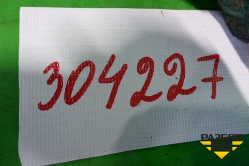 Форсунка омывателя фары правая (8E0955102) для Audi A4 (В6) с 2000-2006г (А4)