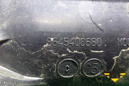 Коллектор впускной (2.0л) (9645400680) для Peugeot 307 с 2001-2007г