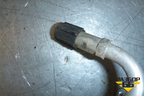 Трубка кондиционера для Volkswagen Touareg c 2002-2010г (Туарег)