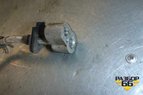 Трубка кондиционера для Volkswagen Touareg c 2002-2010г (Туарег)