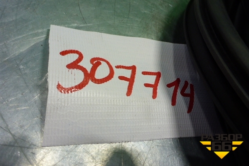 Уплотнитель двери задней правой для Nissan Murano (Z51) с 2007-2015г (Мурано)