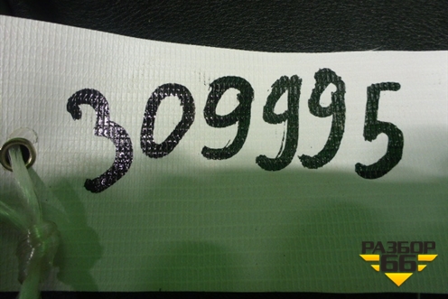 Обшивка двери передней правой под электрику КОЖА (3C8867012BQ) для Volkswagen Passat-CC с 2008г (Пассат ЦЦ)