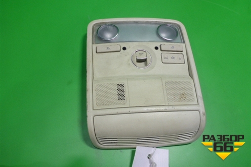 Плафон салонный передний (под люк) (1K0947105A) для Volkswagen Passat-CC с 2008г (Пассат ЦЦ)