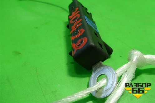 Антенна электрическая (фильтр) (3C8035570) для Volkswagen Passat-CC с 2008г (Пассат ЦЦ)