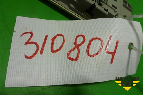 Плафон салонный центральный (3C0947291E) для Volkswagen Passat-CC с 2008г (Пассат ЦЦ)