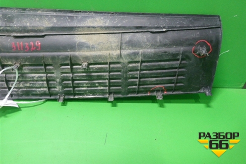 Накладка заднего бампера (до 2012г) (5216260040) для Toyota Land Cruiser (200) с 2008г (Ленд Крузер)