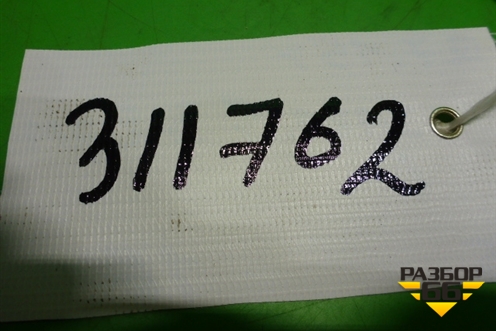 Заглушка в задний бампер (левая) (4M0807441A) для Audi Q7 c 2015г (Ку 7)