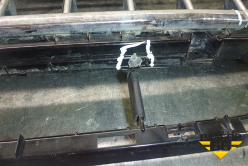 Решетка радиатора (после 2012г под парктроник) (8R0853651) для Audi Q5 c 2008-2017г (Ку 5)