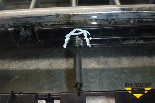 Решетка радиатора (после 2012г под парктроник) (8R0853651) для Audi Q5 c 2008-2017г (Ку 5)