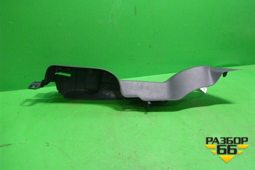 Держатель задней полки правый (универсал) (8200233011) для Renault Megane 2 с 2002-2009г (Меган)