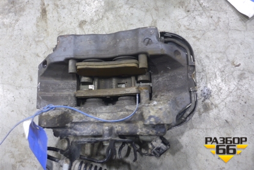 Суппорт задний правый (4х поршневой) для Volkswagen Touareg c 2002-2010г (Туарег)