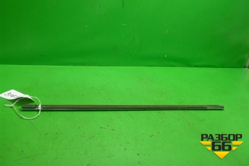 Накладка стекла заднего левого для Volkswagen Touareg c 2002-2010г (Туарег)