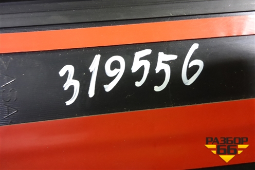 Накладка двери задней правой (на рамку новая) для Lexus GX-460 с 2009г (ГХ)