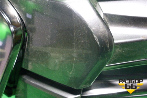 Решетка радиатора (верхняя часть) (5310160570) для Lexus LX-570 с 2015г (ЛХ)