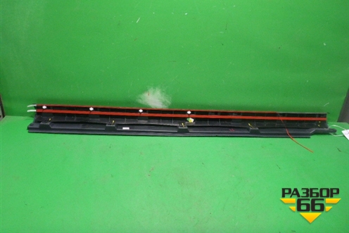 Накладка на порог наружная правая (универсал новая) (3AF853856) для Volkswagen Passat (В7) с 2011-2014г (Пассат Б7)