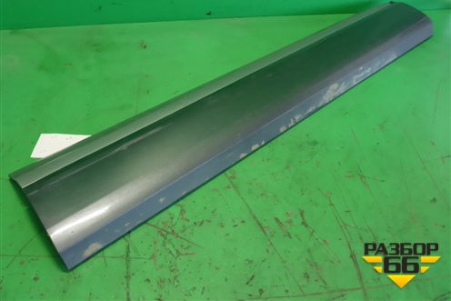 Накладка двери передней правой (4M0853960B) для Audi Q7 c 2015г (Ку 7)