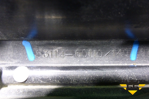 Решетка радиатора (после 2012г до 2015г под камеру) (5311460110) для Toyota Land Cruiser (200) с 2008г (Ленд Крузер)