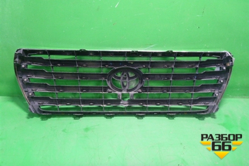 Решетка радиатора (после 2012г до 2015г под камеру) (5311460110) для Toyota Land Cruiser (200) с 2008г (Ленд Крузер)