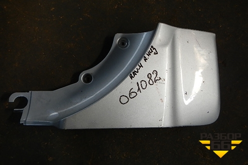 Накладка двери багажника нижняя правая (7680542010) для Toyota Rav-4 с 2006-2013г (Рав 4)