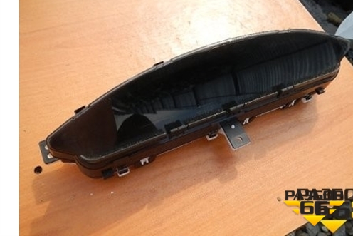Щиток приборов МКПП (верхний) для Honda Civic 4D с 2005-2011г (Цивик)