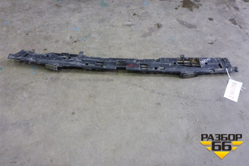 Кронштейн заднего бампера центральный (после 2012г) (5261560081) для Toyota Land Cruiser (200) с 2008г (Ленд Крузер)