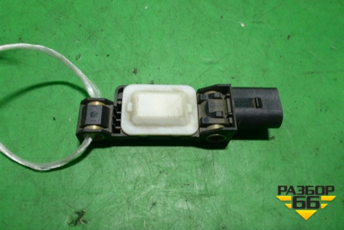 Датчик AIR BAG (4B0959643E) для Volkswagen Touareg c 2002-2010г (Туарег)