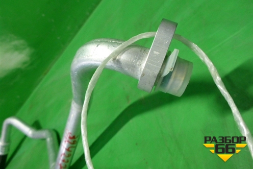 Трубка кондиционера (новая) (924540018R) для Renault Fluence с 2009-2017г (Флюенс)