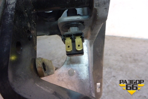 Педальный узел  (A9402940301) для Mercedes Benz TRUCK Axor 2 с 2004г (Аксор)