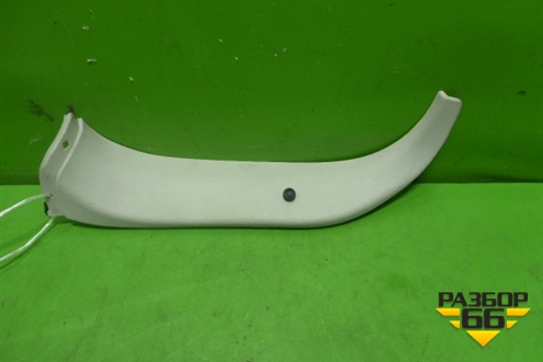 Обшивка двери багажника (левая) (909039U000) для Nissan Note (Е11) с 2005-2013г (Нот)