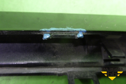 Накладка на решетку радиатора (хром правая нижняя AMG) для Mercedes Benz G-Klass W463 с1989г (Гелендваген)