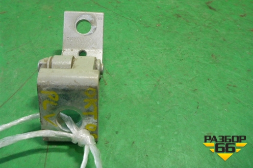 Петля двери передней левой верхняя для Skoda Octavia (А5) с 2004-2013г (Октавия)