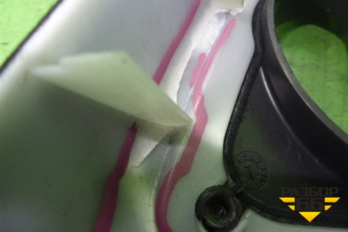 Обшивка стойки центральная верхняя левая (51436979845) для BMW X6 E71 с 2008-2014г (Х6 Е71)