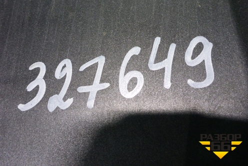 Накладка переднего бампера (4M0807733D) для Audi Q7 c 2015г (Ку 7)