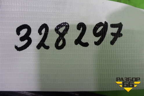 Накладка на решетку радиатора (5N0853651H) для Volkswagen Tiguan с 2011-2016г (Тигуан)