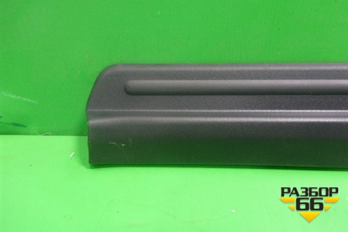 Накладка порога внутренняя переднего левого (8587238000) для Hyundai Sonata-5 с 2001г (Соната)