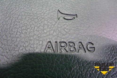Крышка AIR BAG в рулевое колесо (новая) для Hyundai i20 с 2008г (Ай20)